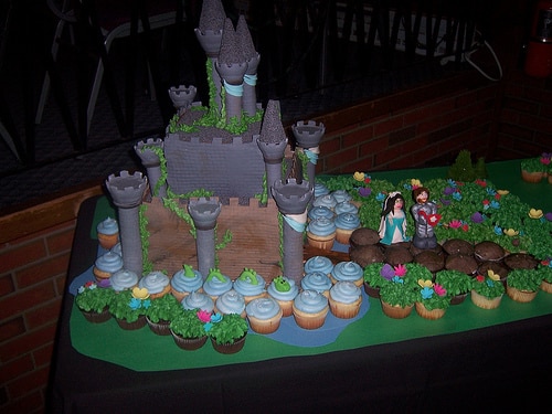castle cake 2