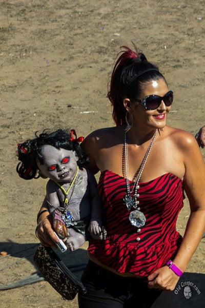 juggalette with creepy baby
