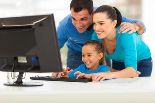 facebook parenting style family using computer