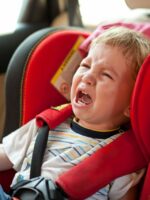 crying-toddler-car-seat
