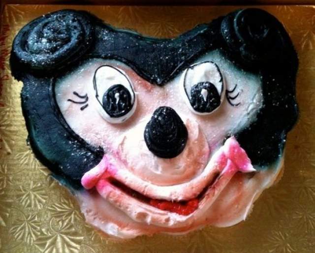 mickey mouse cake 1