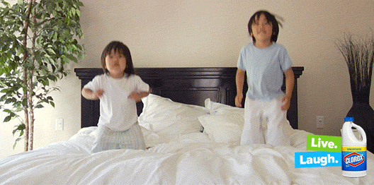 kids-jumping-on-bed